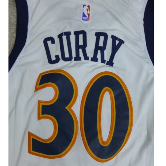 NWT Nike Golden State Warriors Steph Curry Jersey (has faint stains) - Picture 10 of 13